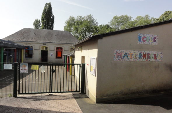 Souligné-sous-Ballon_(Sarthe)_école_maternelle
