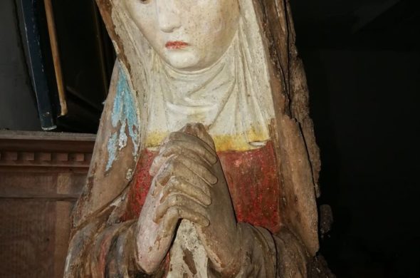 statue Vierge de douleur 16ème